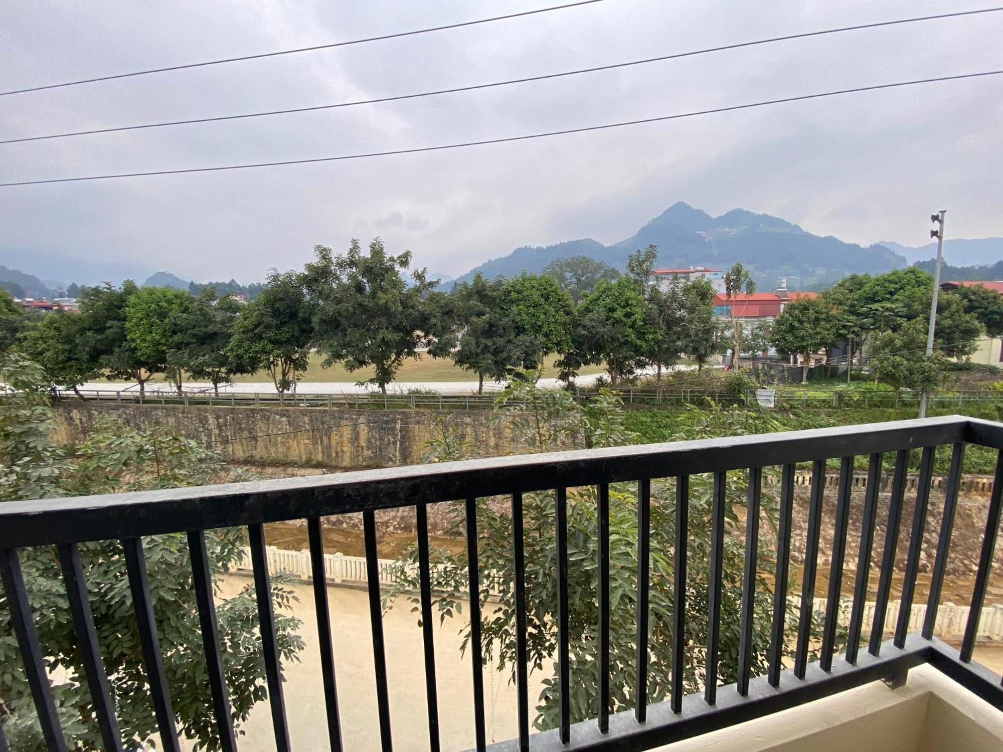 Square Homestay & Coffee Bac Ha  Eksteriør billede